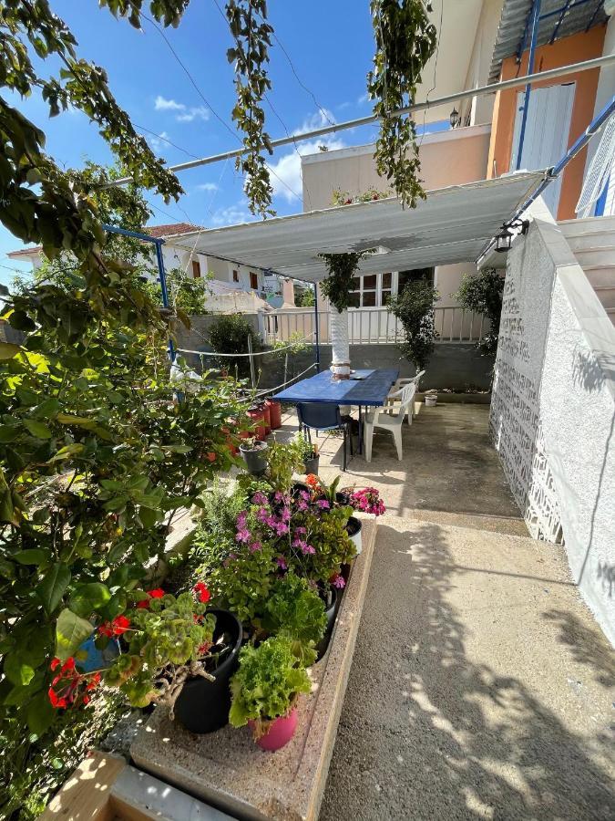 Apartmán Penelope Vrontádos Exteriér fotografie